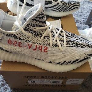 Adidas  Yeezy Boost 350 V2 Zebra